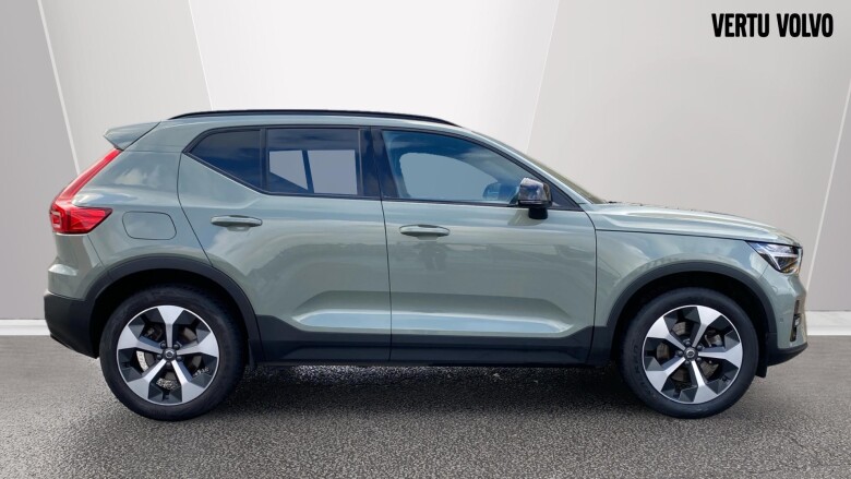 Volvo XC40 2.0 B3P Ultimate Dark 5dr Auto Petrol Estate